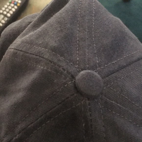 Universal Studios Vintage hat Firm Price - Picture 12 of 12